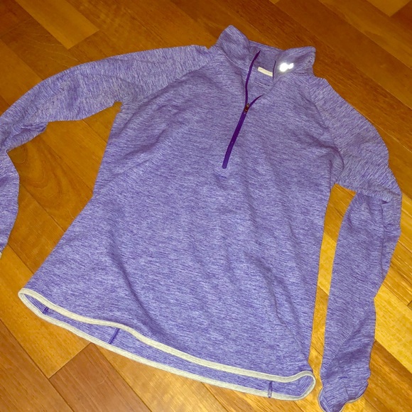 Under Armour Tops - Under Armour Women’s 1/2 zip layering top